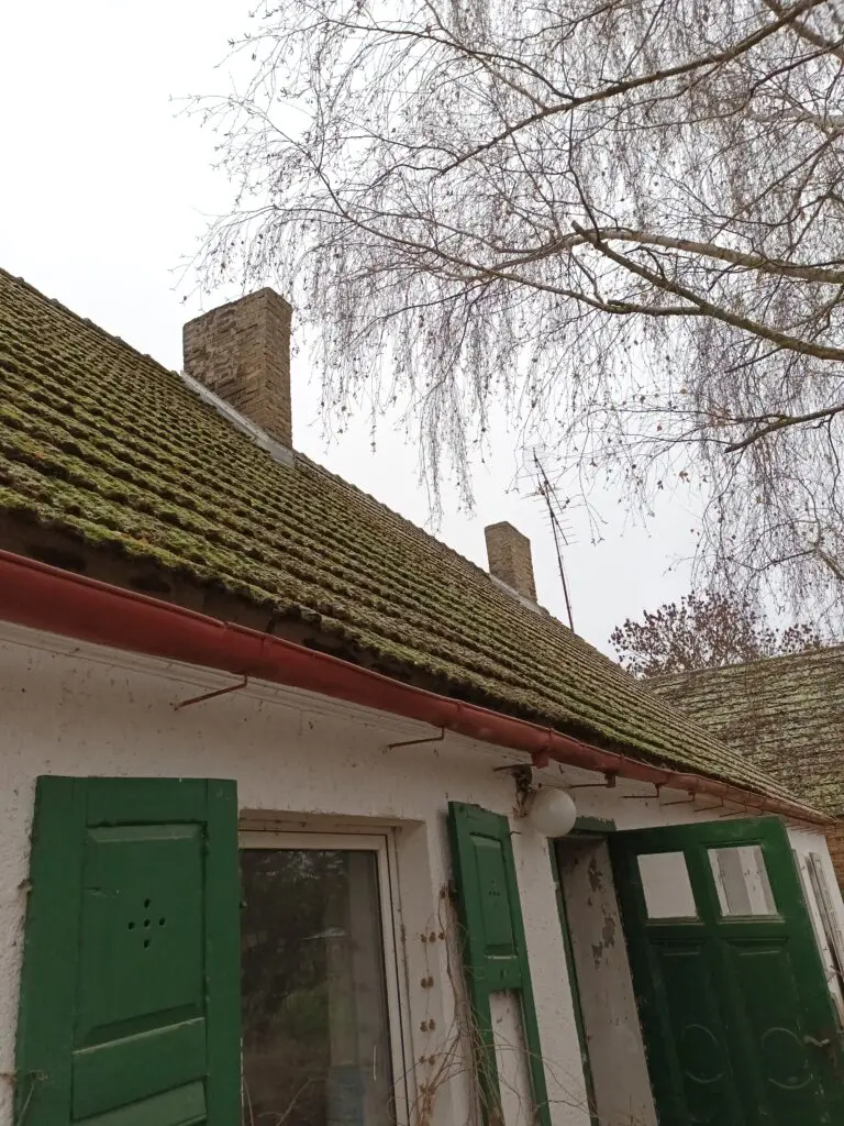 Aussen vor den Arbeiten